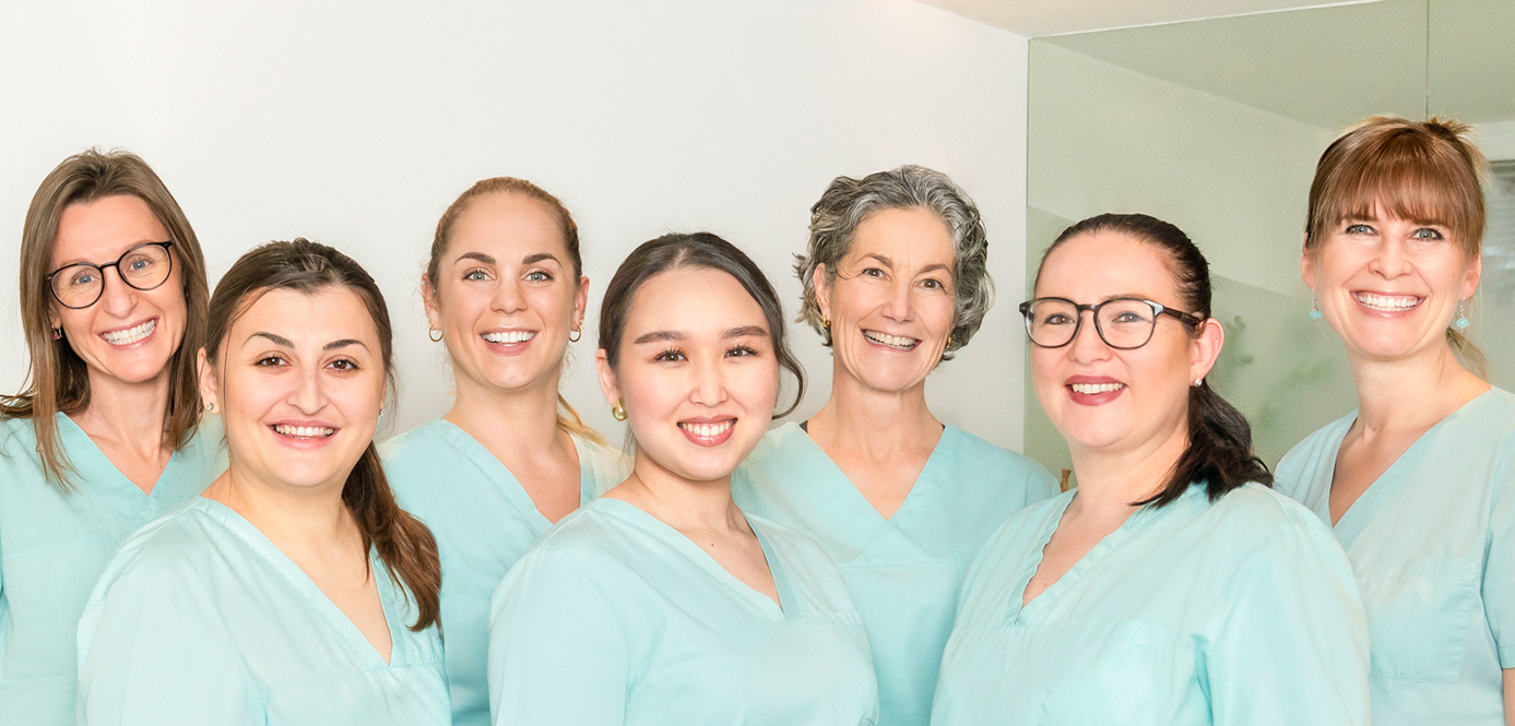 Zahnärztin Zürich - Zahnarztpraxis in Zürich - Löwenplatz - Familienzahnarzt